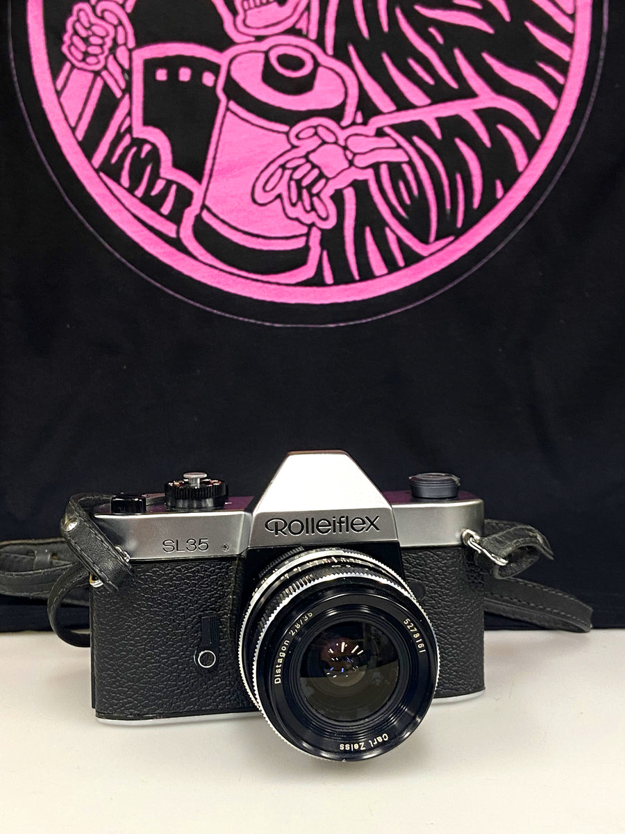 Rolleiflex SL35 + Distagon 35mm f2.8 Analog Reflex – sviluppo rullino